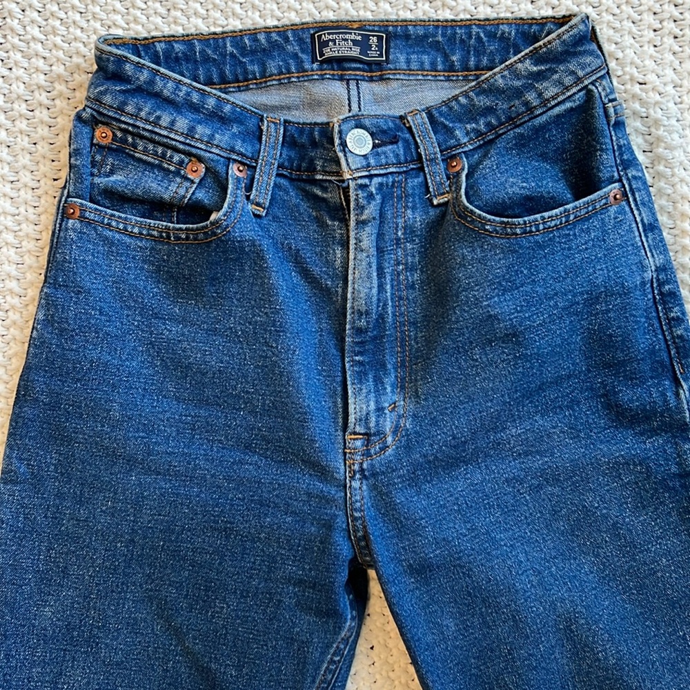 Abercrombie & Fitch Blue Cropped Jeans